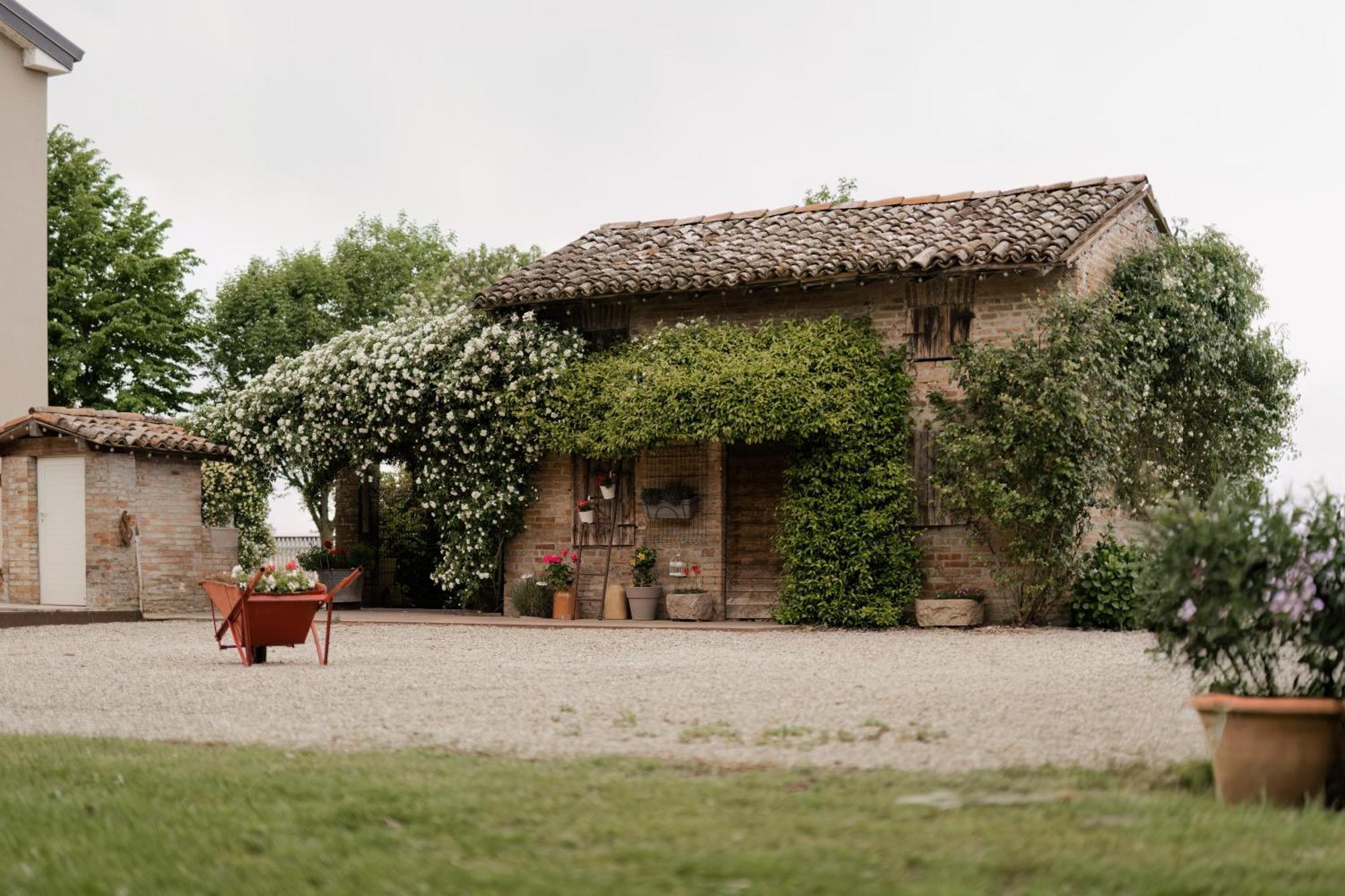Agriturismo Mascudiera Fiorenzuola dʼArda Eksteriør billede