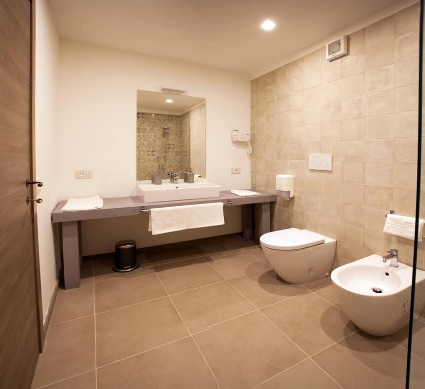 Agriturismo Mascudiera Fiorenzuola dʼArda Værelse billede