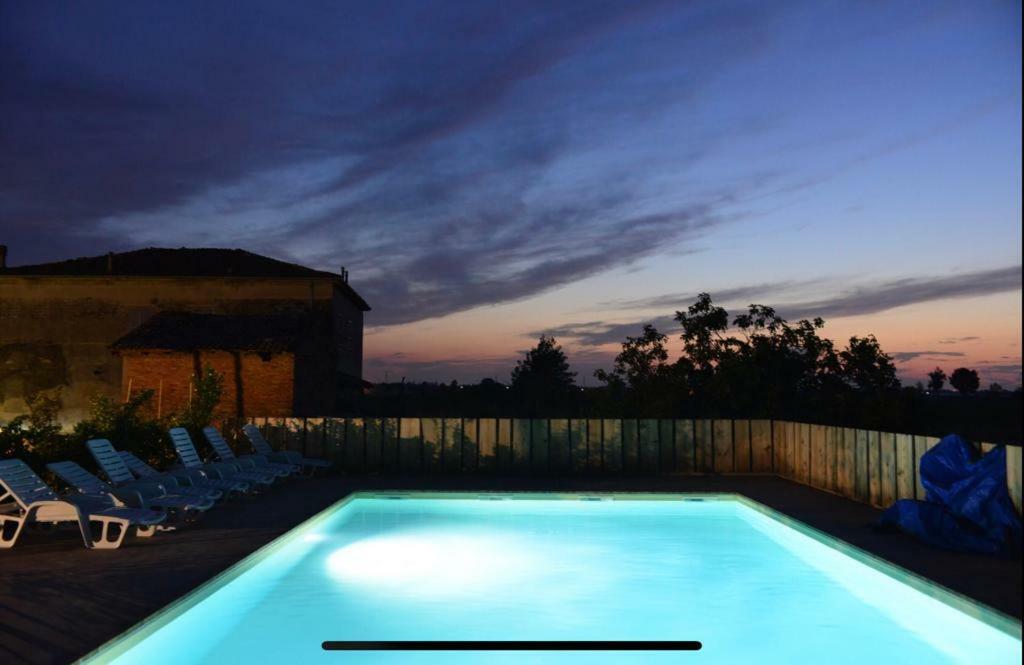 Agriturismo Mascudiera Fiorenzuola dʼArda Eksteriør billede