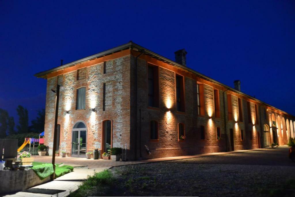 Agriturismo Mascudiera Fiorenzuola dʼArda Eksteriør billede